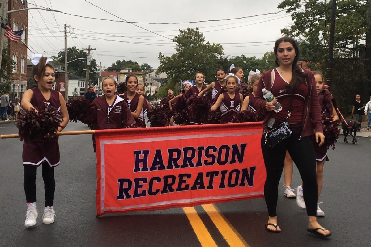 It's Great To Live In Harrison Parade - 2017  Recreation Cheerleaders